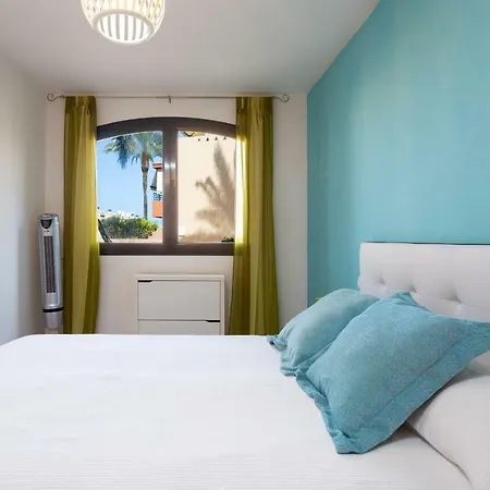 Apartment Con Piscina Y Wifi En Playa Paraiso Adeje *